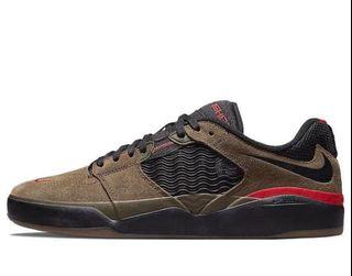 Nike SB Skateboard Ishod