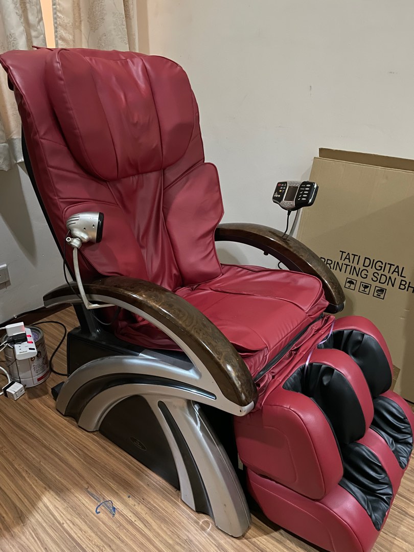 Ogawa Smart 10 massage chair Furniture Home Living Furniture