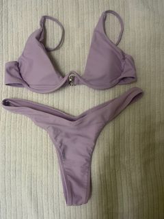（分類：）位於 。 由 thirftstoreeeeeee 提交（商品編號 1180637342，圖片 1）。簡介： 。