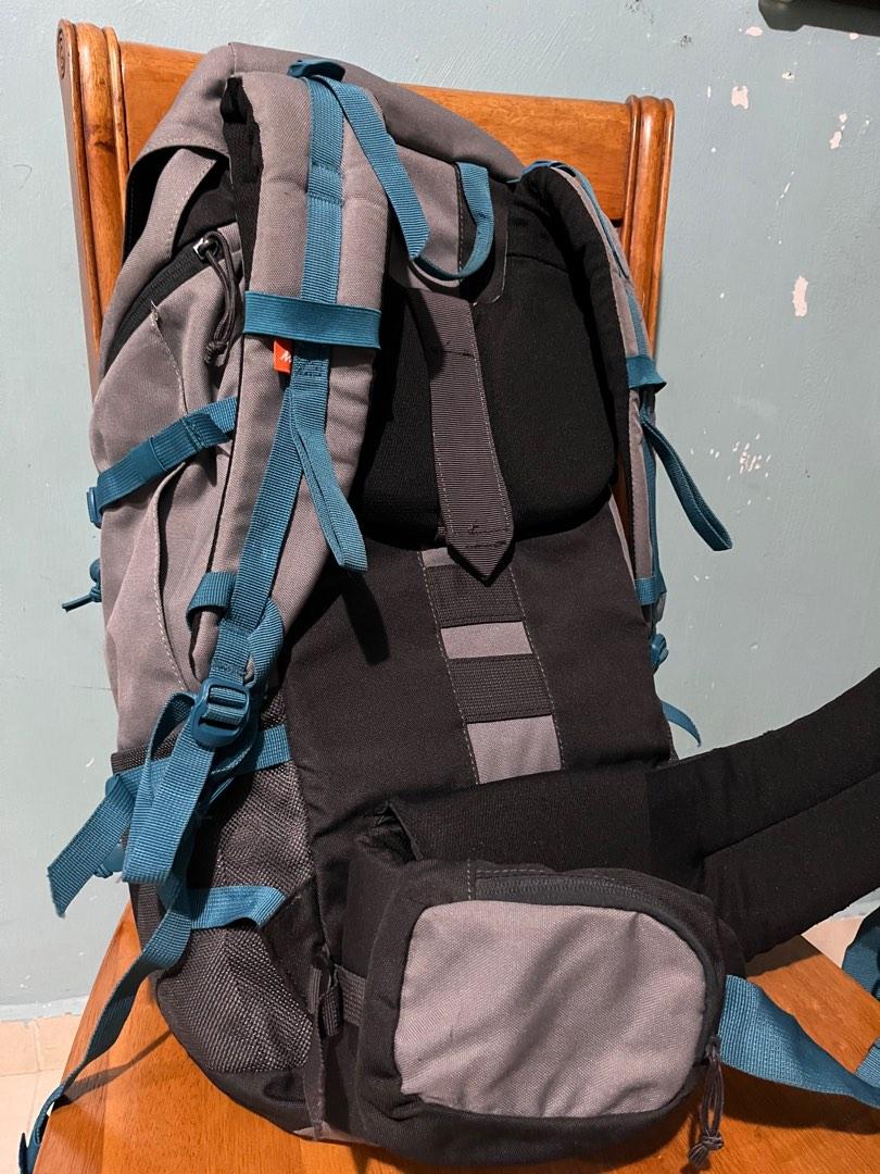 Quechua Original, Men's Fashion, Bags, Backpacks on Carousell