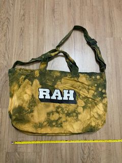 (Category: ) located in . Submitted by houseofgrailed (Listing ID 1180663445, Image 1). Description: .