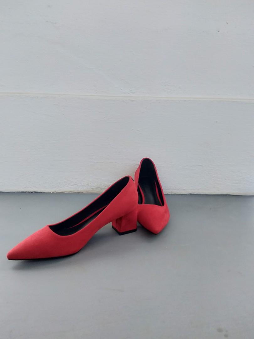 Red heels xinsheng size 5 Women s Fashion Footwear Heels on