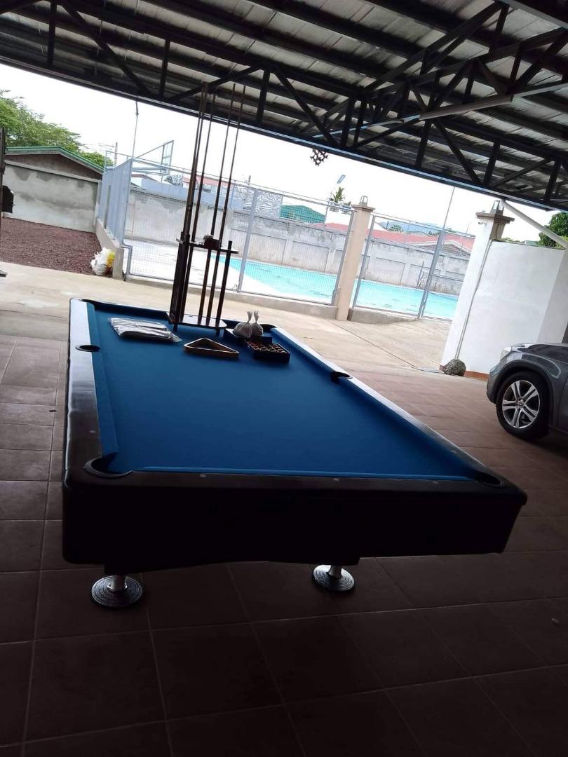 REYES STANDARD BILLIARD TABLE, Sports Equipment, Sports & Games