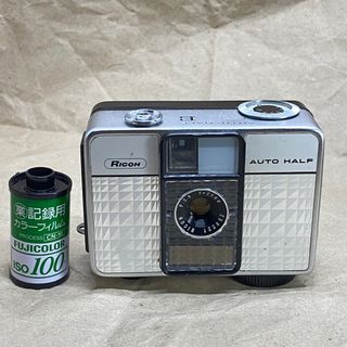 （分類：）位於 。 由 lovinghalfframecamera 提交（商品編號 1180545808，圖片 1）。簡介： 。