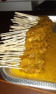 (Category: ) located in . Submitted by suraiyatahir67 (Listing ID 1068607597, Image 1). Description: .
