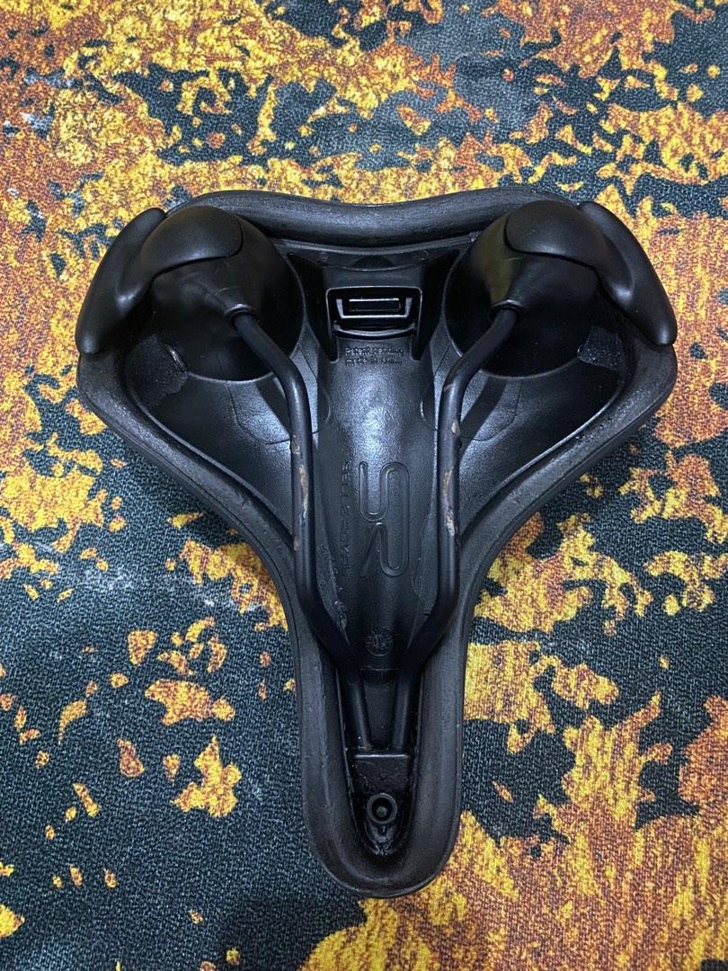 Selle Royal Saddle, Sports Equipment, Bicycles & Parts, Parts