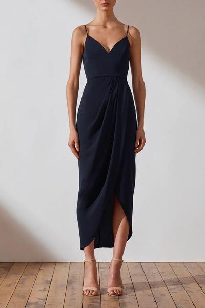 Shona Joy Core Cocktail Dress Navy 6 Women s Fashion Dresses Sets Dresses on Carousell