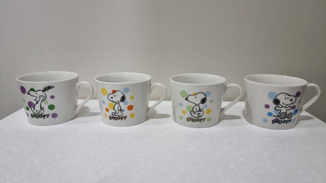 Snoopy Mug Cup (Category: Coffee & Tea Tableware) located in Binangonan. Submitted by caaaris (Listing ID 1180597132, Image 2). Description: Snoopy Mug Cup With a tiny nick at the bottom and can be seen in the last picture In near mint condition.