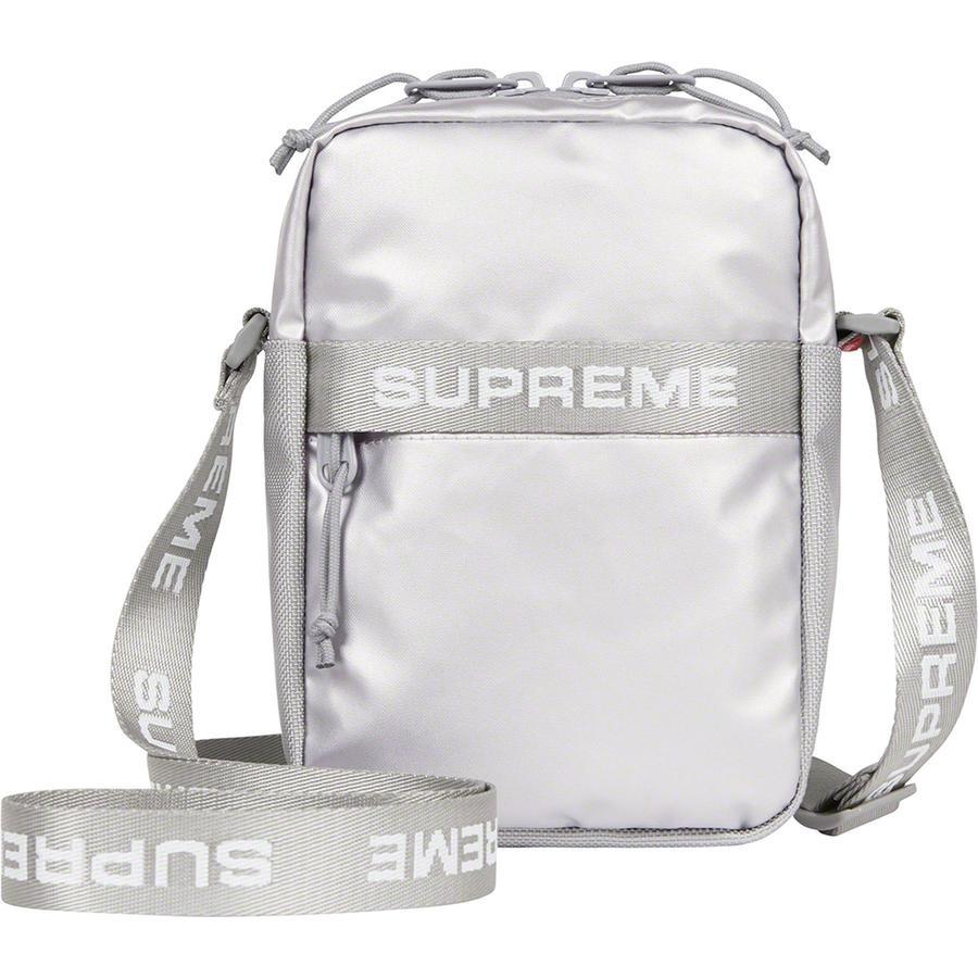 Supreme Sling Bag (SS22) Silver के लिए महिलाएं
