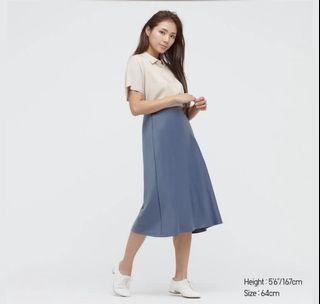 Uniqlo Narrow Flare Satin Skirt