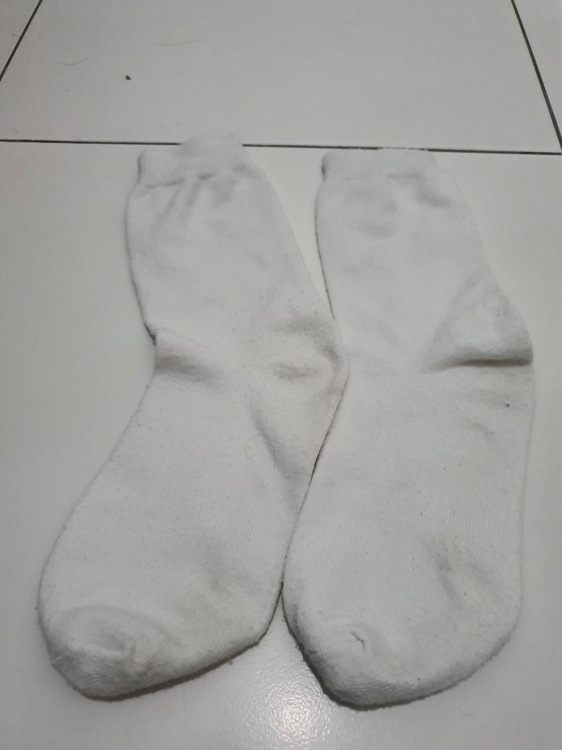 womens long white nike socks