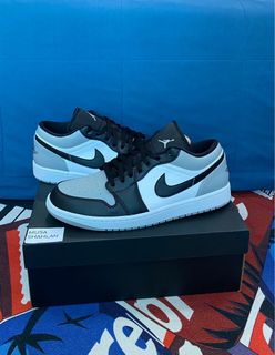 (Category: ) located in . Submitted by sneakerfoot13 (Listing ID 1180501970, Image 1). Description: .
