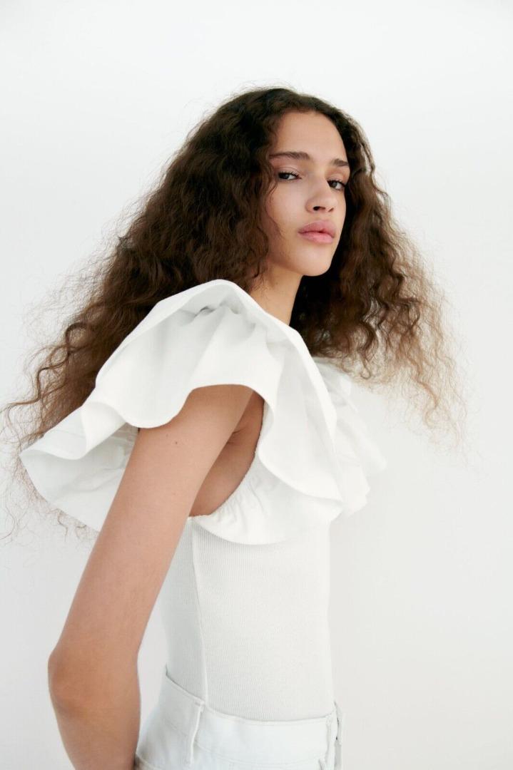 ZARA Contrast Bodysuit w/ruffles, Women's Fashion, Tops, Others Tops on