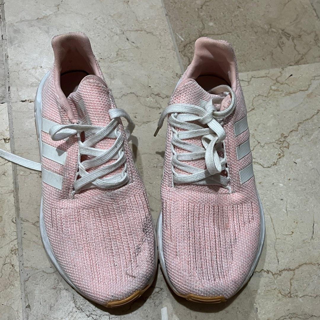 Peach rubber shoes sales