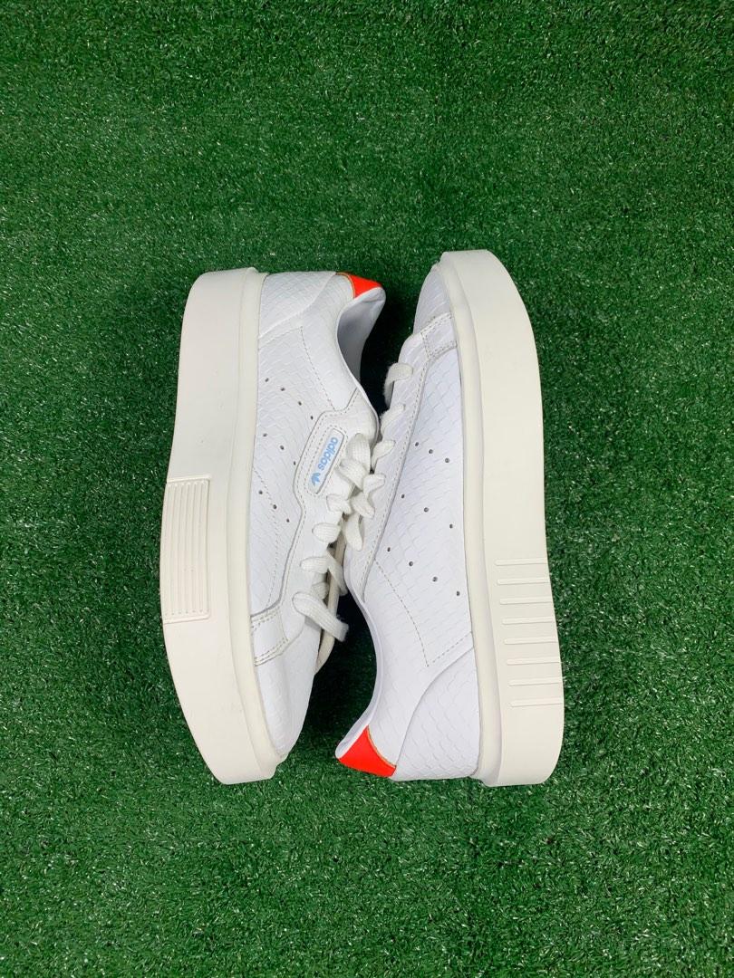 Harga sales adidas sleek
