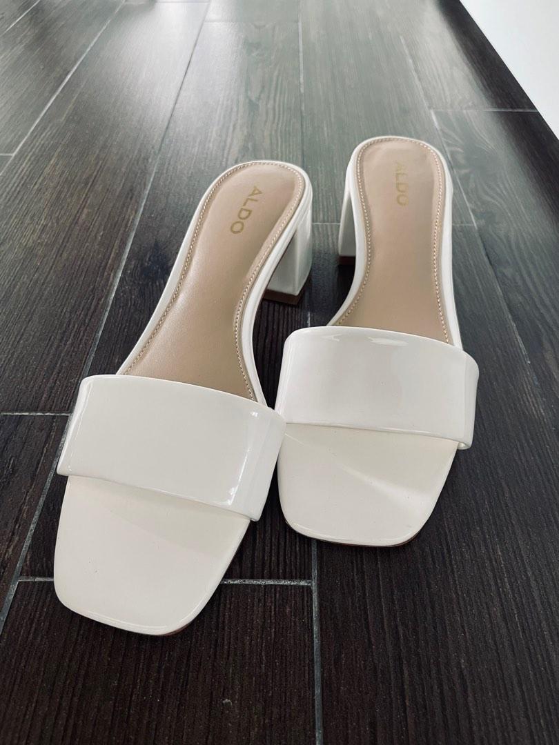White sandals clearance size 7