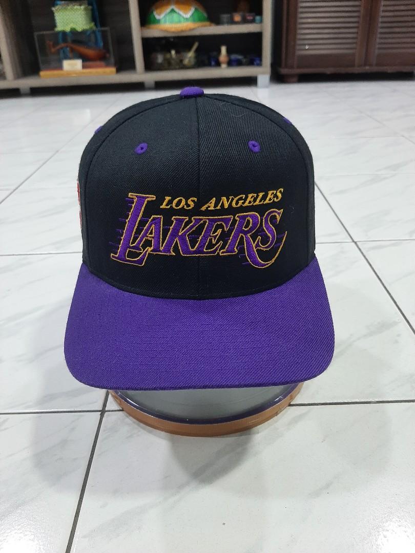 Lakers motion snapback on sale