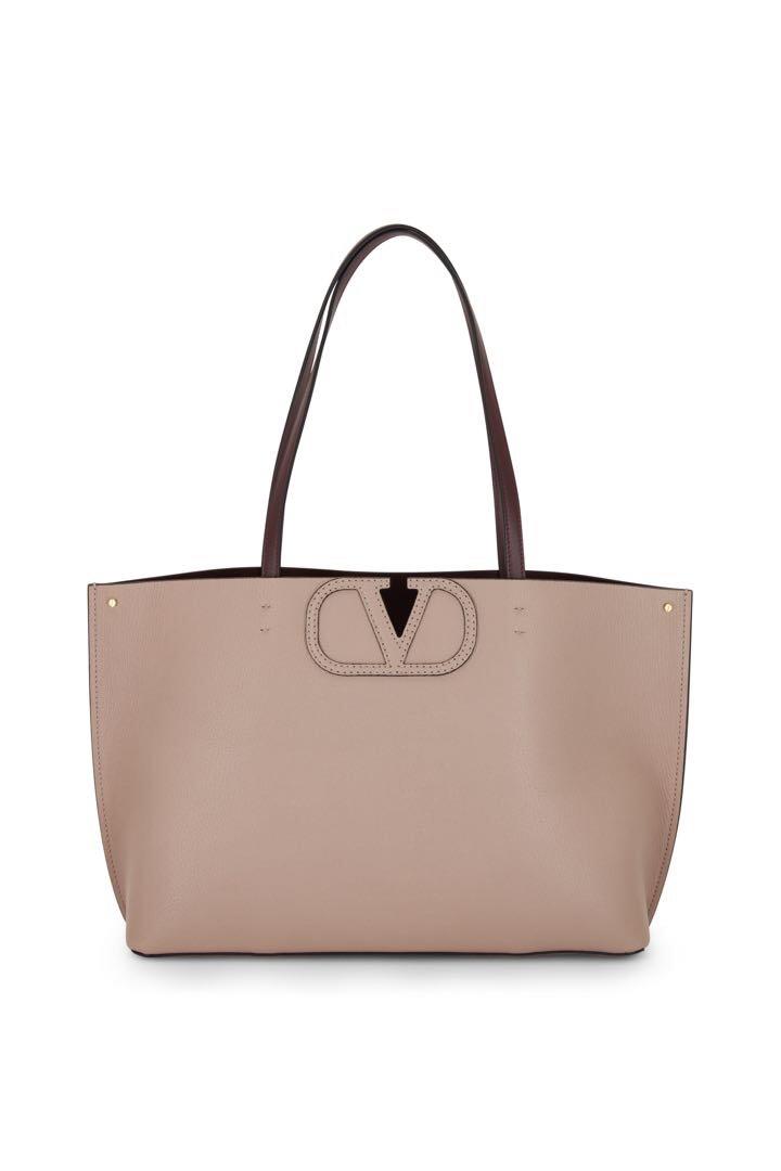 ❤️Auth💯 Valentino Vlogo tote bag, Women's Fashion, Bags
