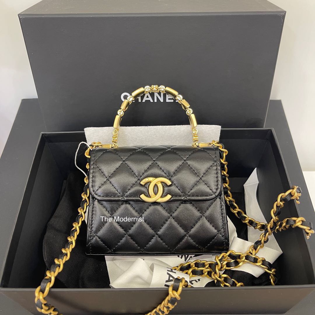 Authentic Chanel 22B Clutch with Handle Black, Luxury, Bags & Wallets ...