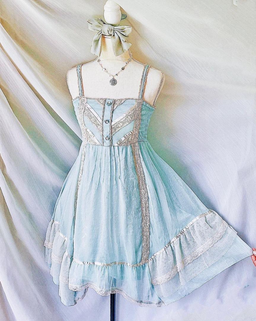 Axes Femme Lace Detailed Waterfall dress, Women's Fashion, Dresses & Sets,  Dresses on Carousell