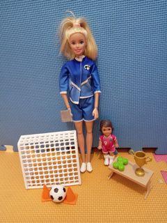 Barbie - Chelsea Soccer Set
