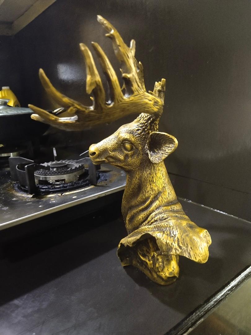 Brass deer head bust statue display, Hobbies & Toys, Memorabilia