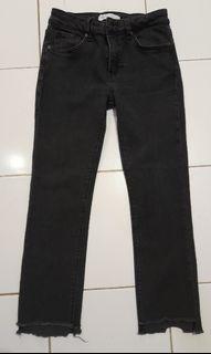 Celana Jeans Snow Acid Black Size 27 | Denim of Virtue
