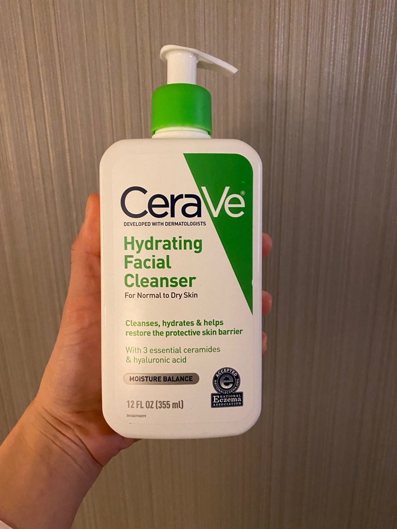Cerave Hydrating facial cleanser, Beauty & Personal Care, Face, Face
