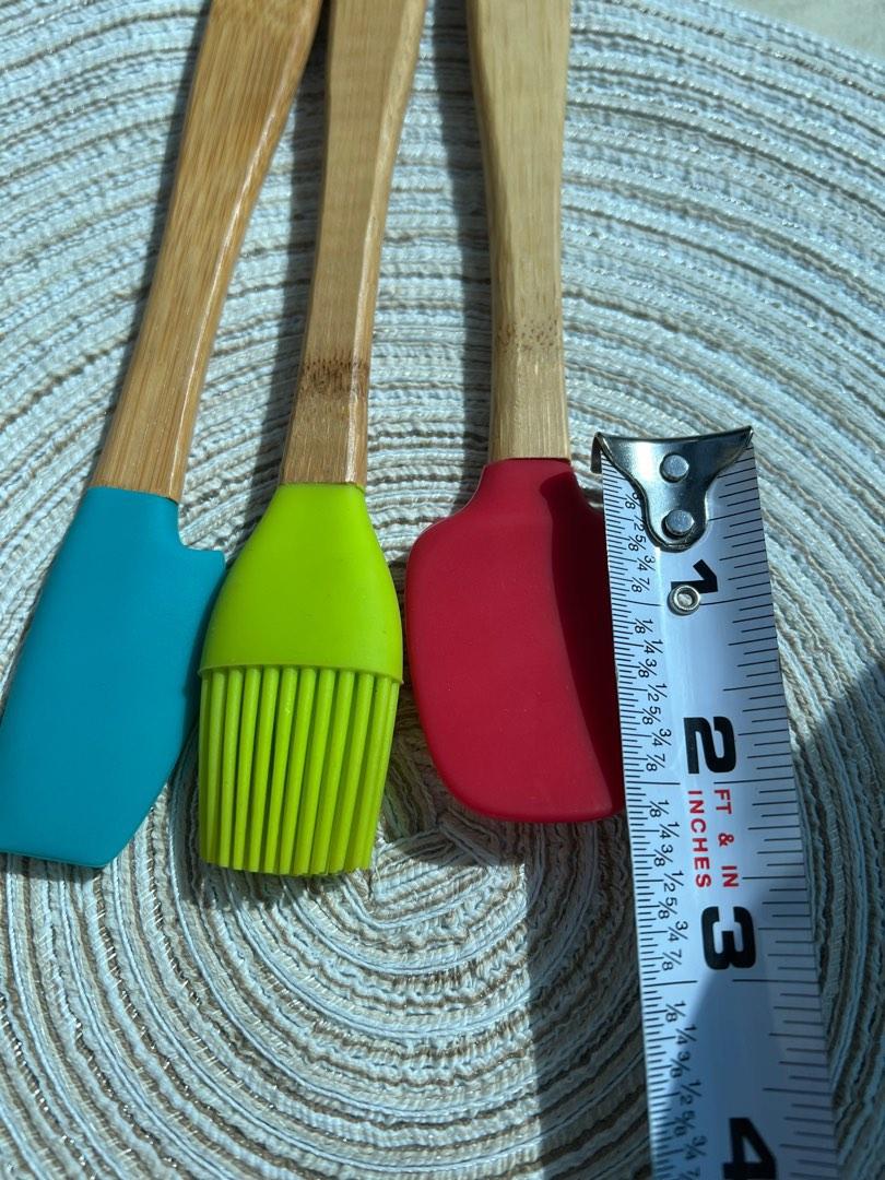 Core Mini Utensil set (Category: Bakeware) located in San Juan City. Submitted by iambernie (Listing ID 1180691933, Image 3). Description: Includes mini spreader, mini basting brush, and mini spatula Narrow shape is designed to reach food in jars Removable food safe silicone beads Heat resistant til 400F .