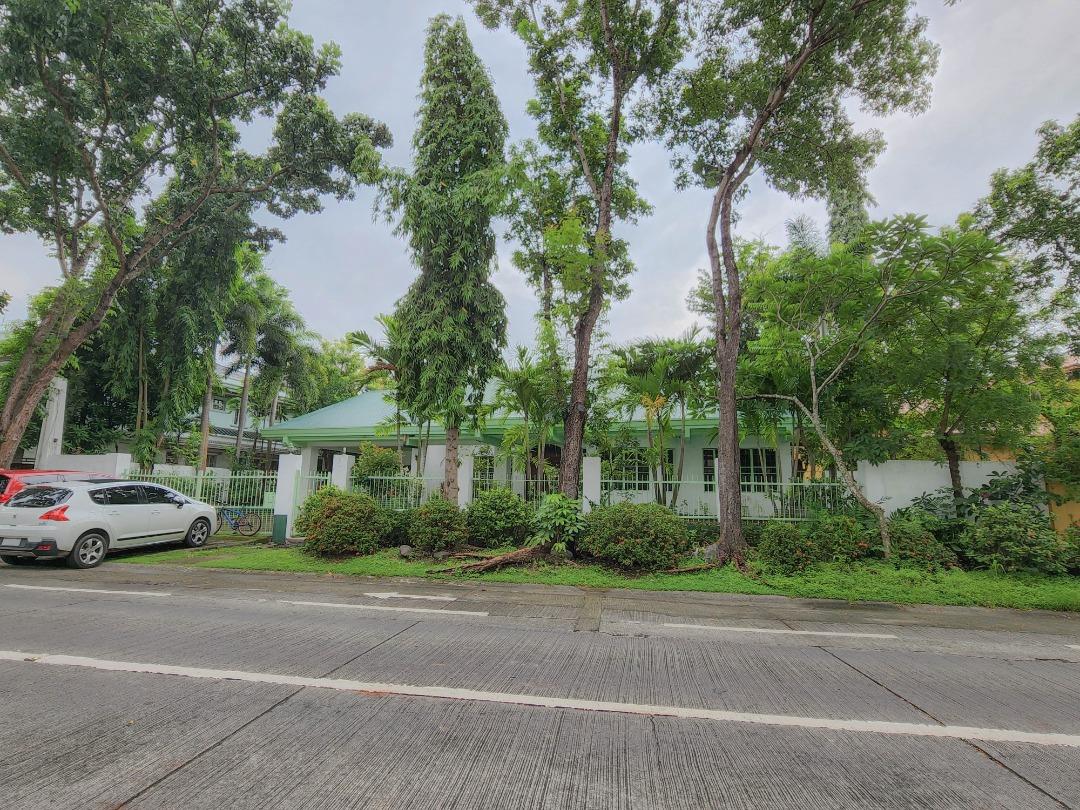Elsie's House Ayala Alabang, Property, For Sale, House & Lot on Carousell