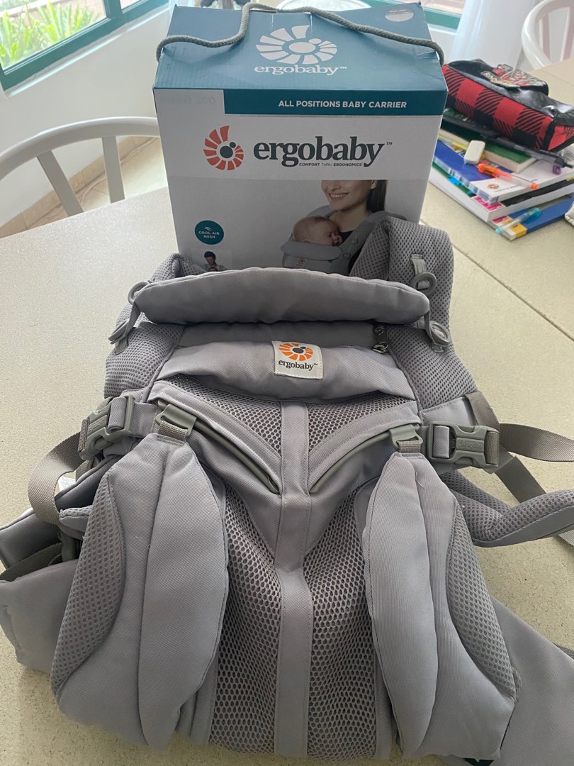 Ergobaby OMNI 360 AllInOne Cool Air Mesh Baby Carrier + Pouch, Babies