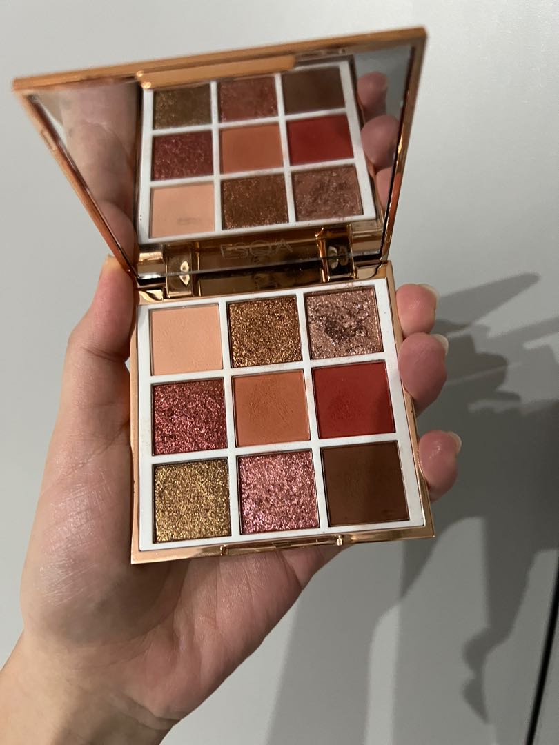 ESQA Goddess Eyeshadow Palette Peach, Kesehatan & Kecantikan, Rias