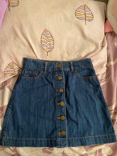 (Category: ) located in . Submitted by dianspreloved (Listing ID 1180810221, Image 1). Description: .
