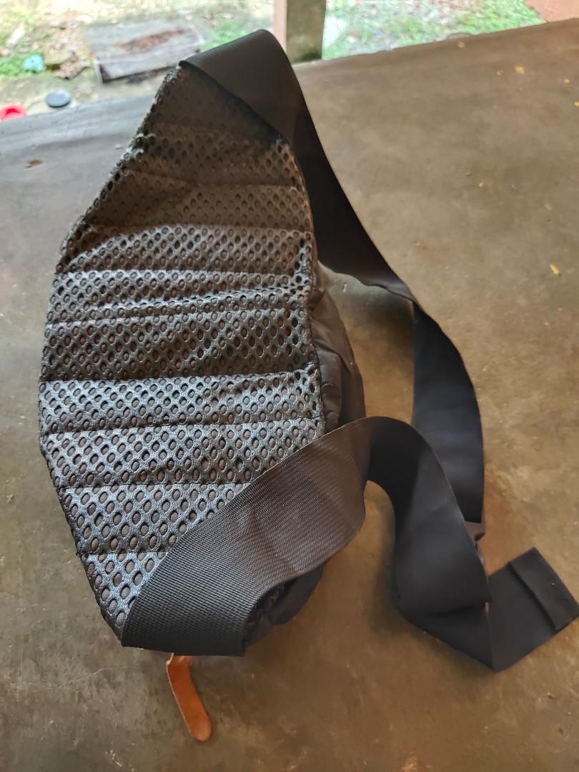 Gregory waist bag large size, Men's Fashion, Bags, Belt bags, Clutches