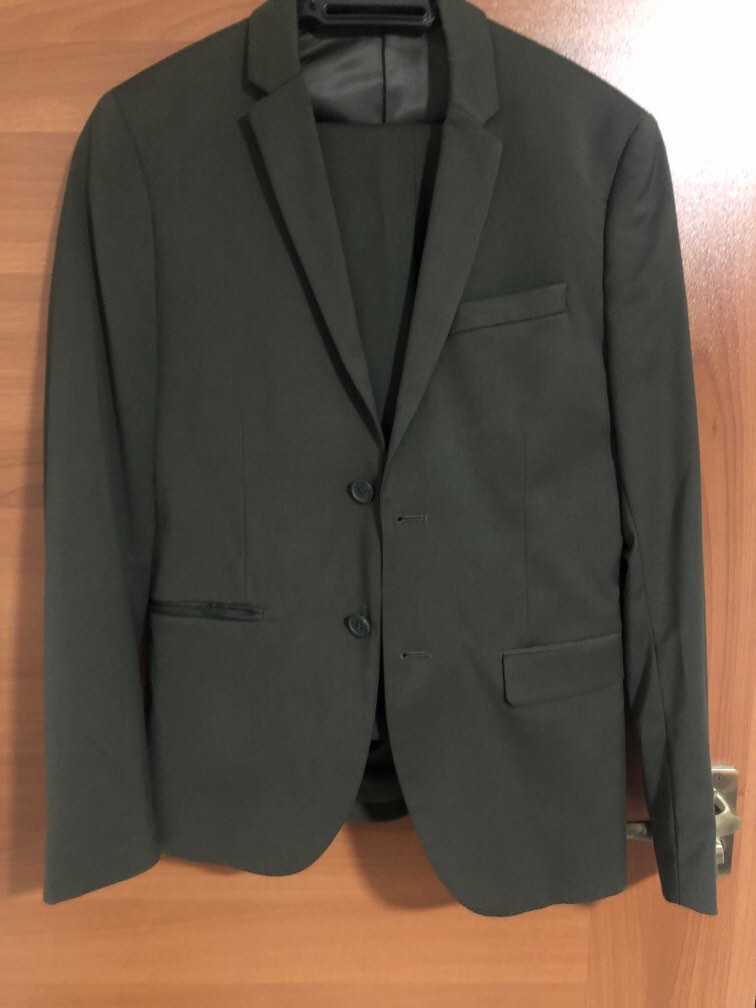 H&M suit full set, Men's Fashion, Coats, Jackets and Outerwear on Carousell
