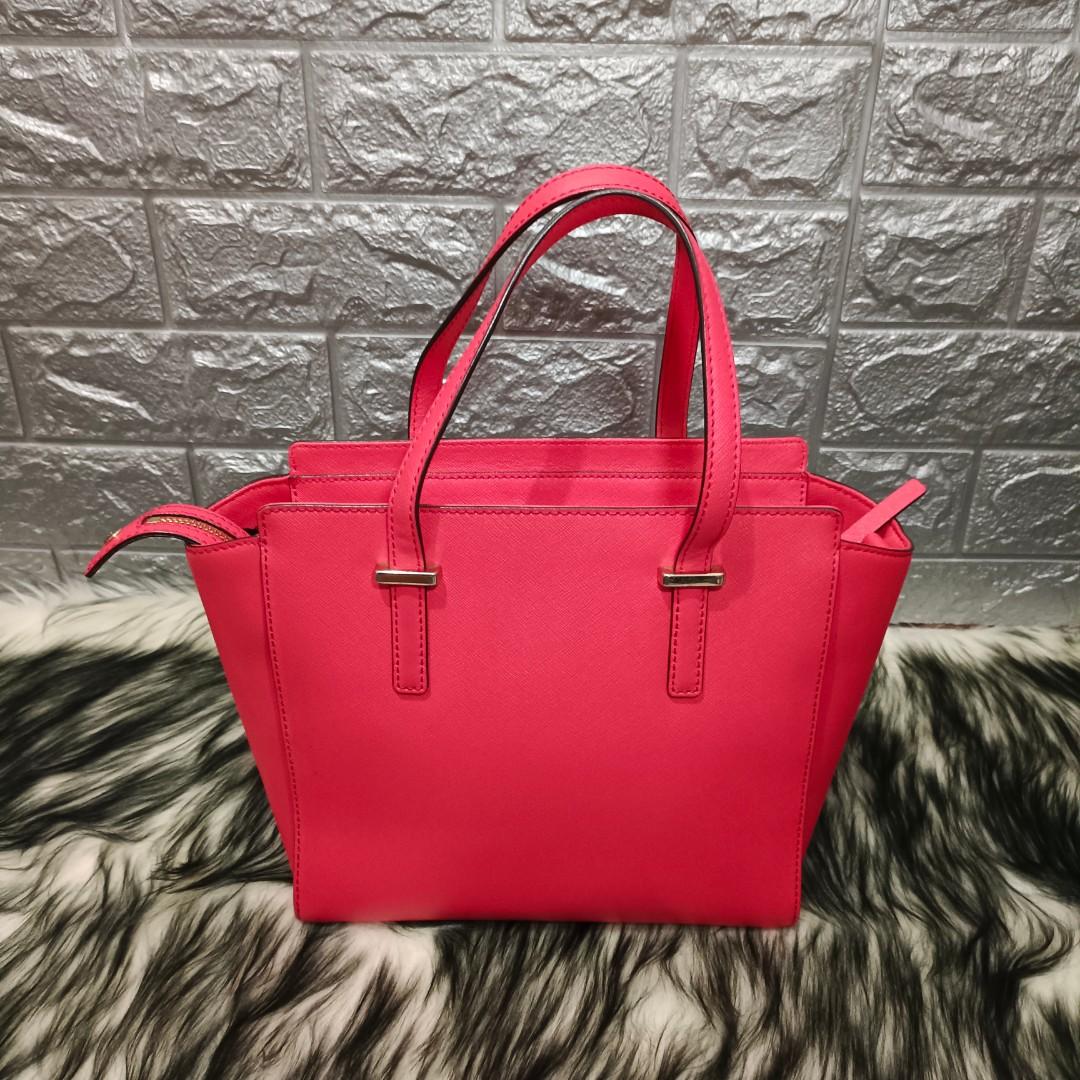 Furla sally small saffiano leather tote bag, Fesyen Wanita, Tas & Dompet di  Carousell