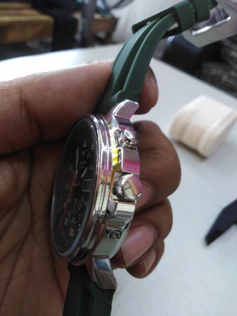 Lad weather hotsell radio controlled watch