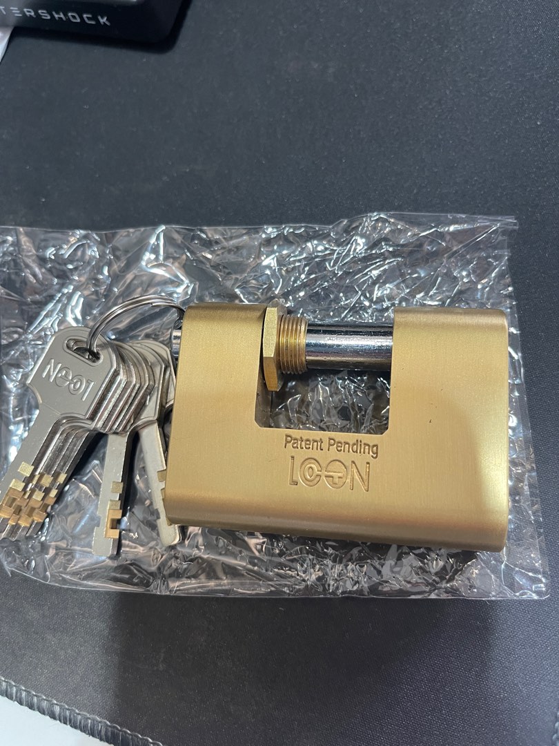 Loon Lock HDB gate art108, Furniture & Home Living, Security & Locks