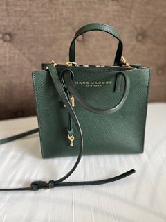 (Category: ) located in . Submitted by heyimkim (Listing ID 1180850562, Image 1). Description: .