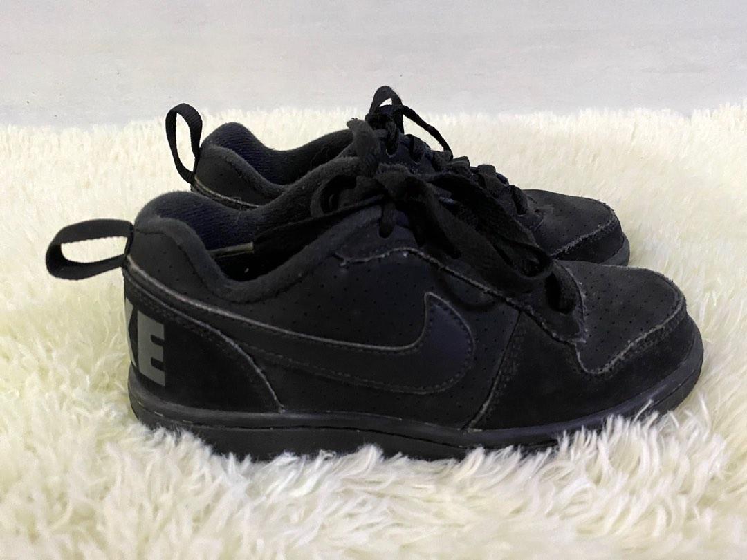 nike black rubber shoes
