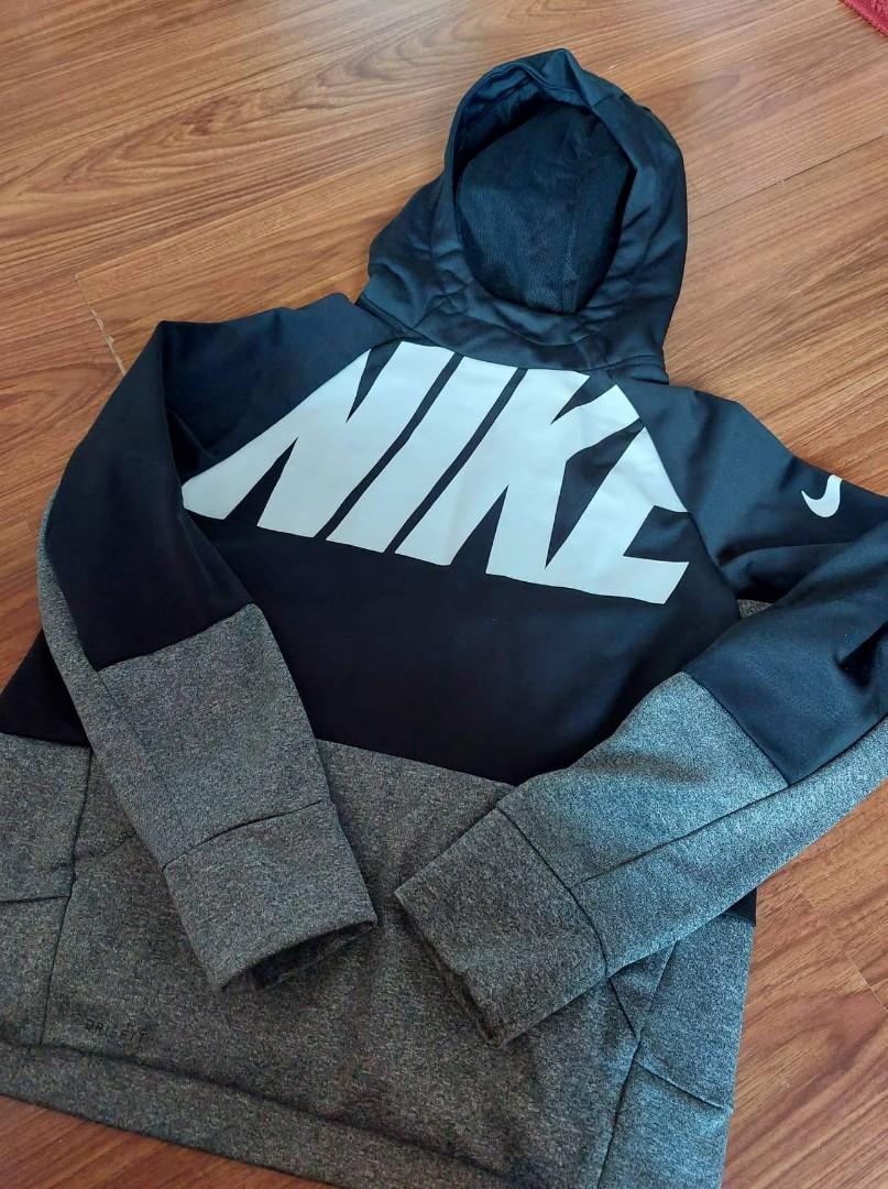 childrens nike padded jacket