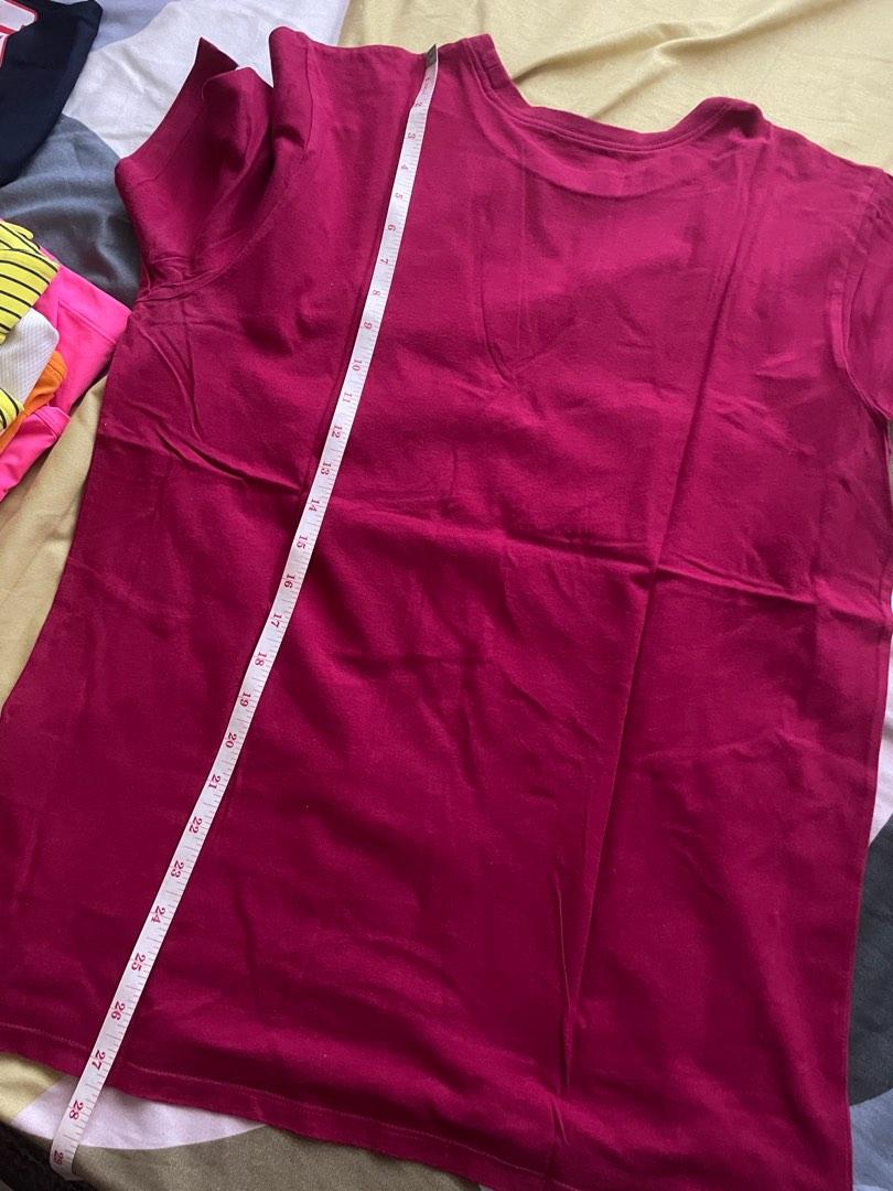 Nike Tee Shirt AUTHENTIC (Category: Tshirts & Polo Shirts ) located in Quezon City. Submitted by ReadMyProfile88 (Listing ID 1180892207, Image 3). Description: discounted!!! Nike Shirt Maroon size XL used 3-4x RFS: not my size anymore P699 (original price 1295) READ PROFILE and also Deal Method below👇🏻👇🏻.