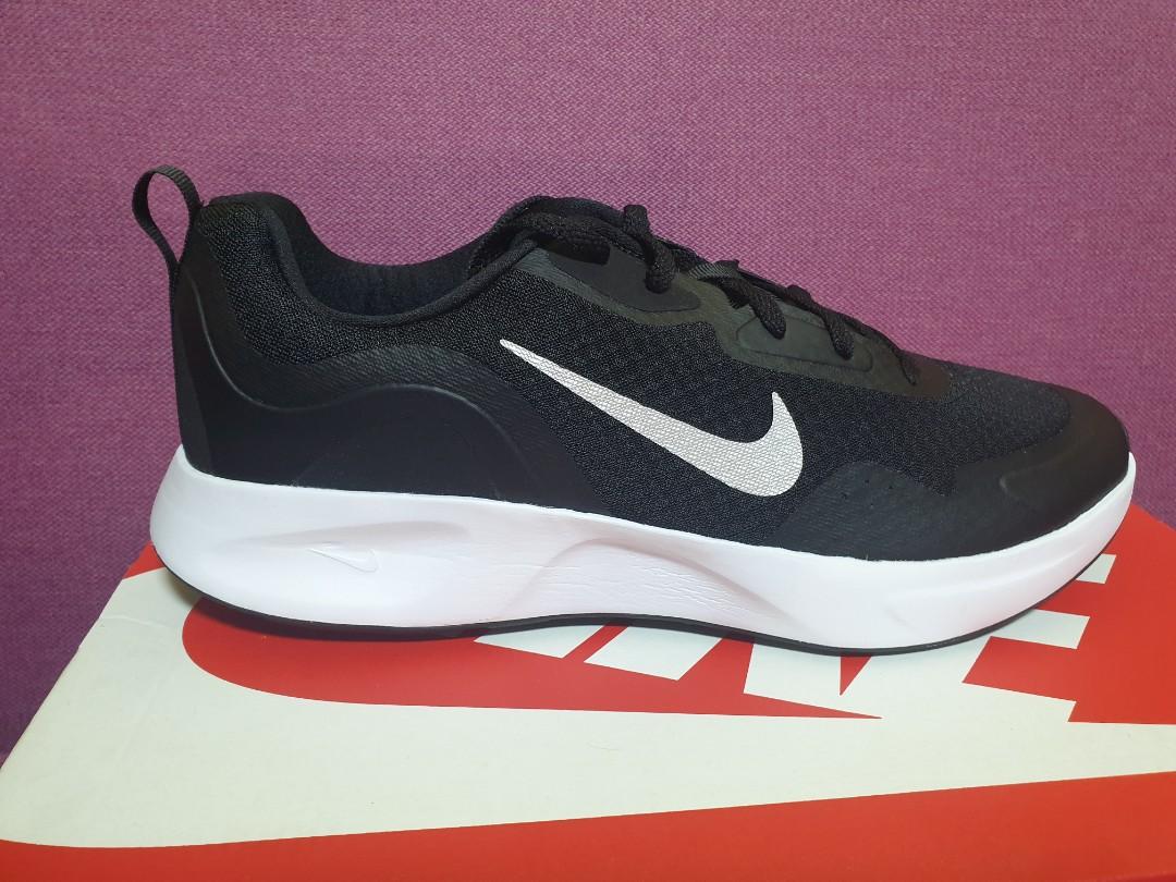 womens nike wear all day