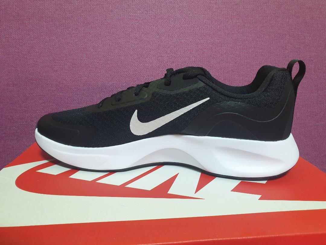 wear all day nike shoes