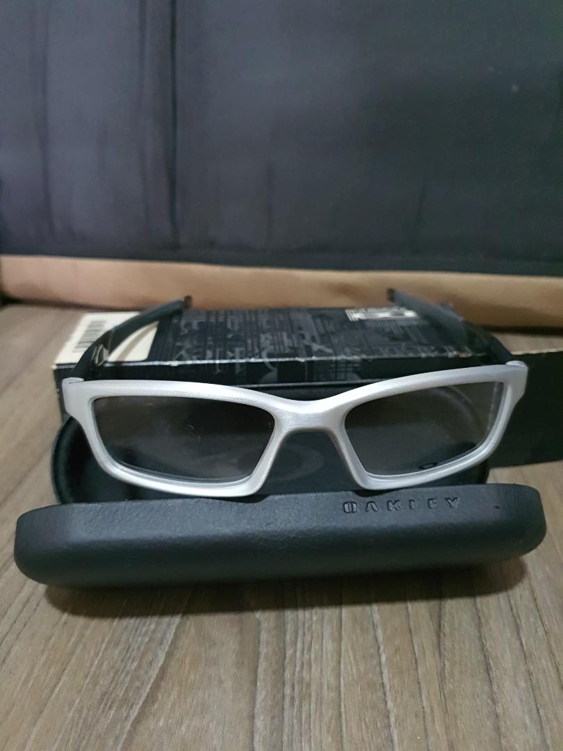Oakley pro deal top
