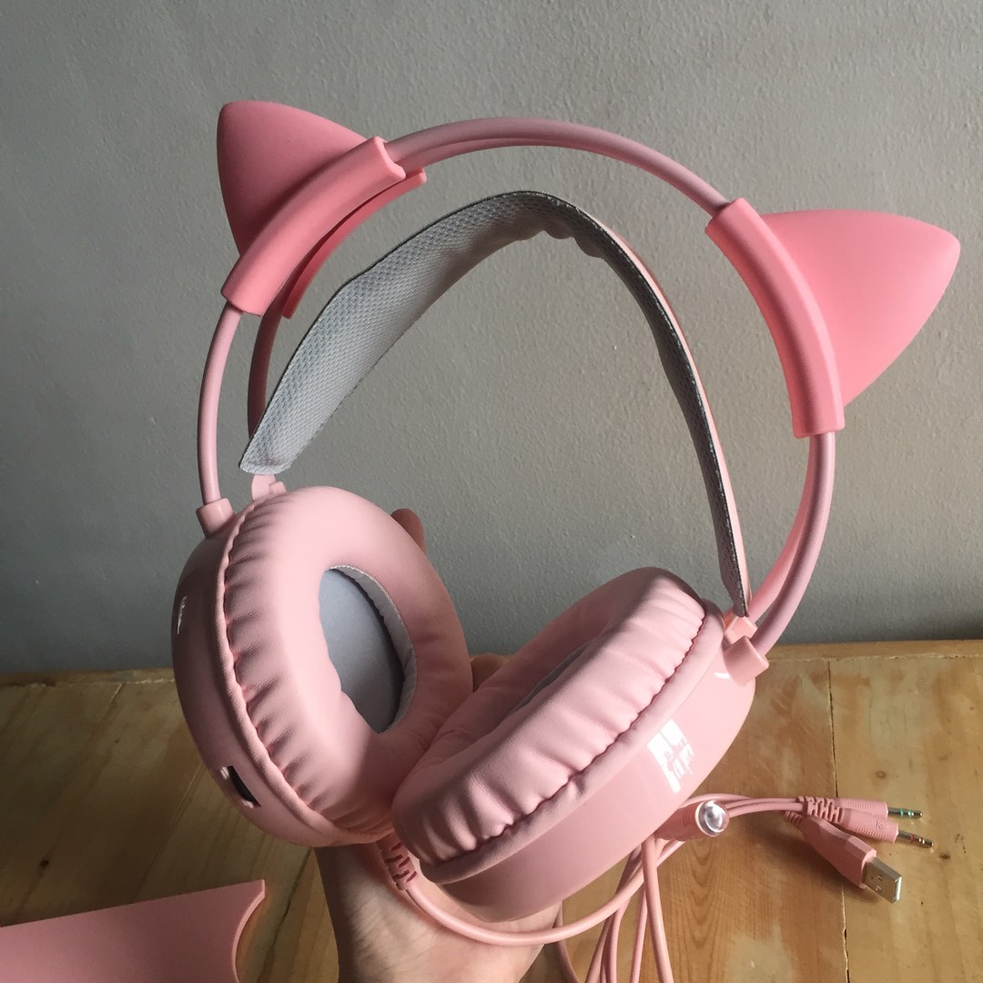 pink cat headphones, Audio, Headphones & Headsets on Carousell