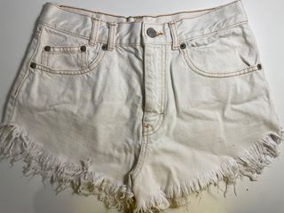 （分類：）位於 。 由 burppee 提交（商品編號 1180861501，圖片 1）。簡介： 。