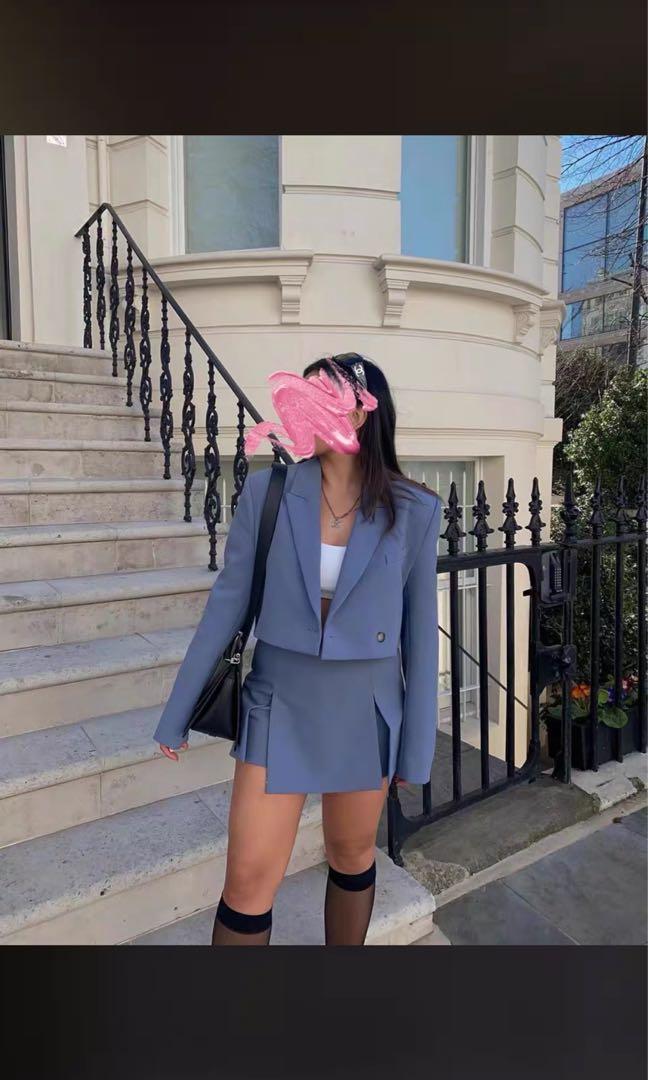 Purple cropped blazer top