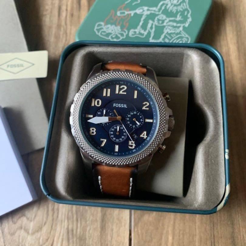 Bowman chronograph 2025 luggage leather watch