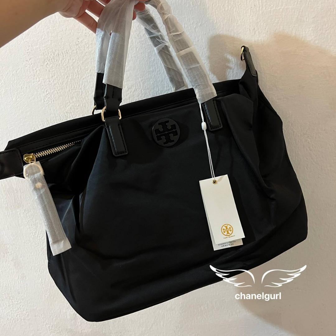 Real Shot Tory Burch Tilda Slouchy Nylon Tote Bag black, Women's Fashion,  Bags & Wallets, Tote Bags on Carousell
